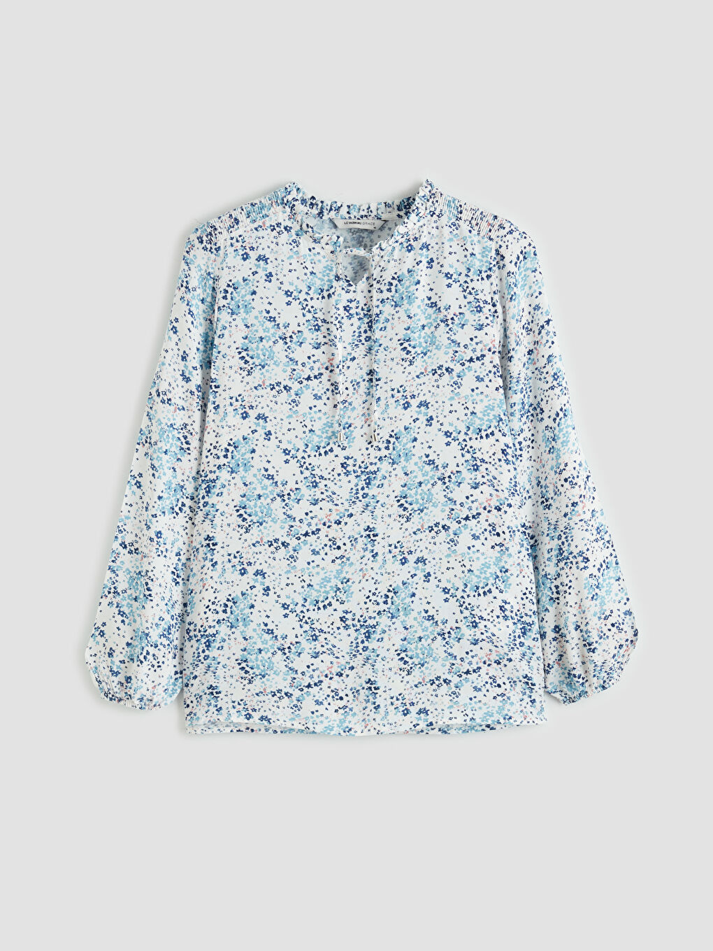 Ekru Bağlamalı Yaka Desenli Bluz