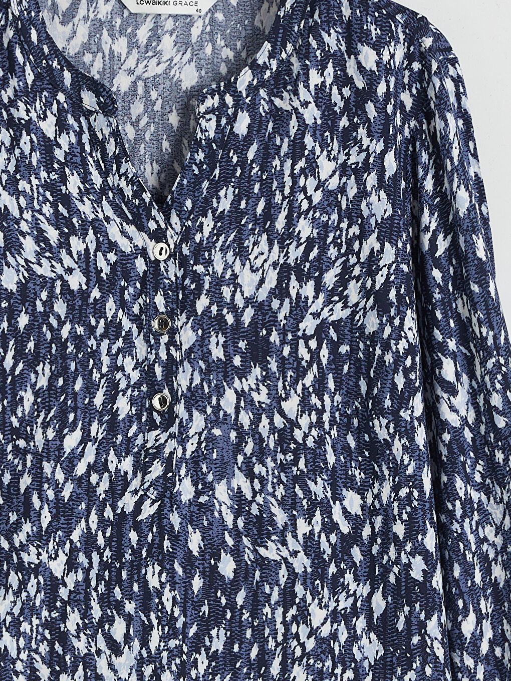 Blouse à Motifs à Encolure Échancrée-5