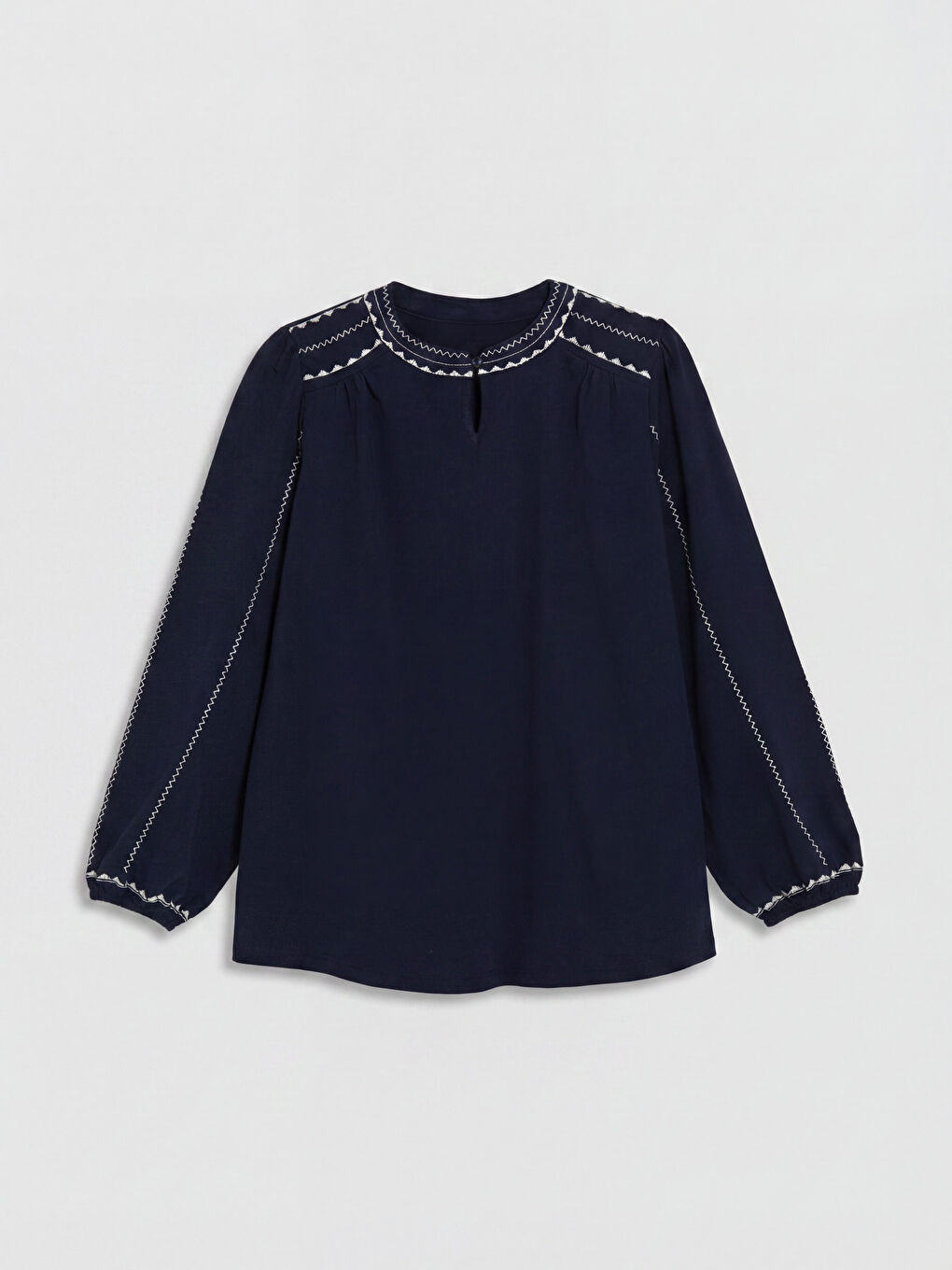 Lacivert Hakim Yaka Nakışlı Bluz
