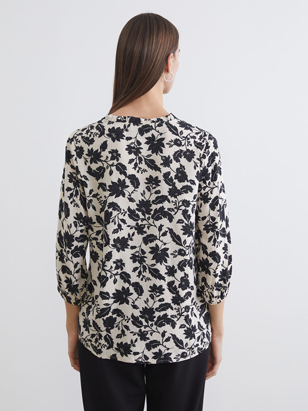 Notch Neck Floral Blouse-3