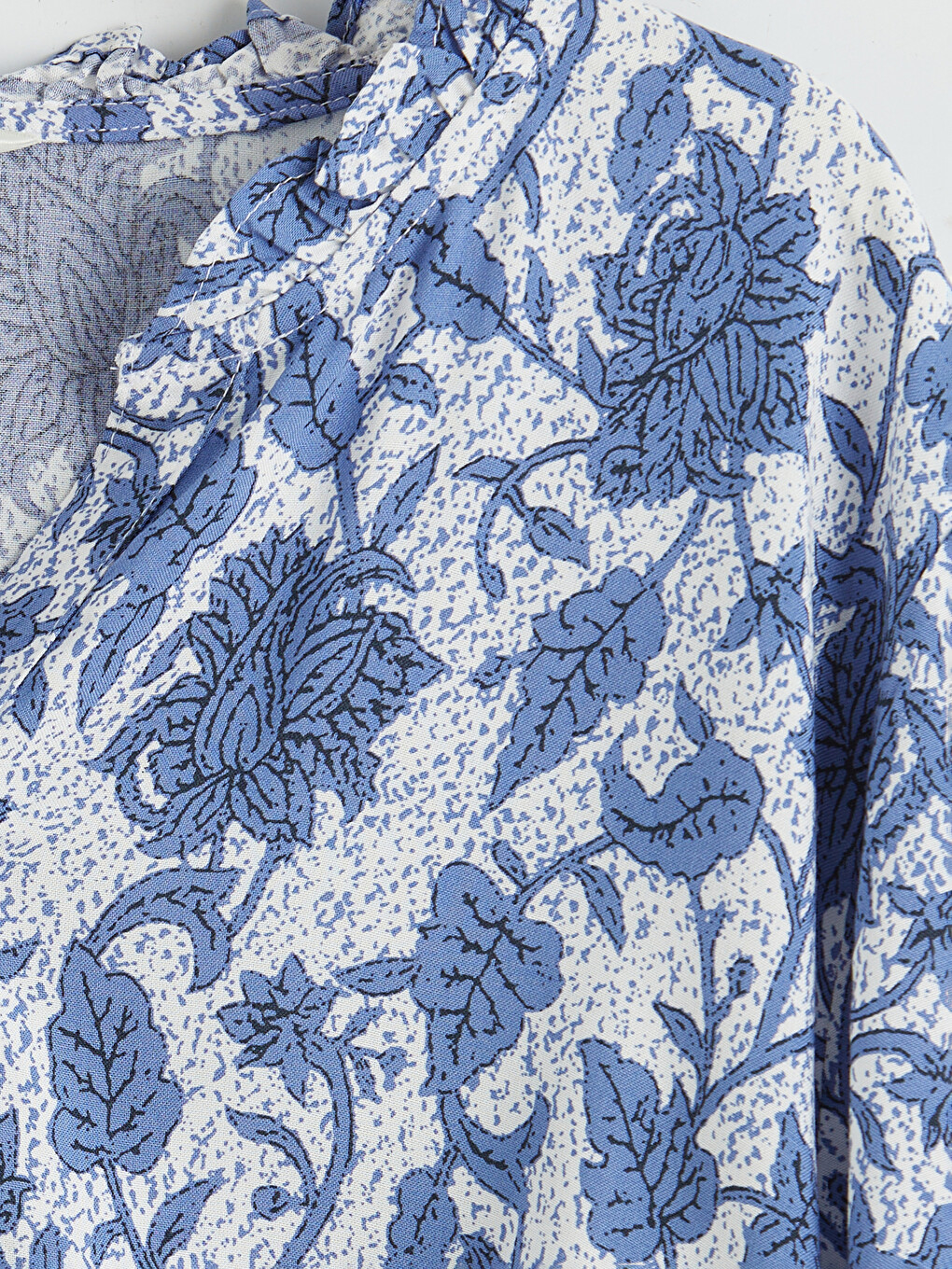 Notch Neck Floral Blouse-5