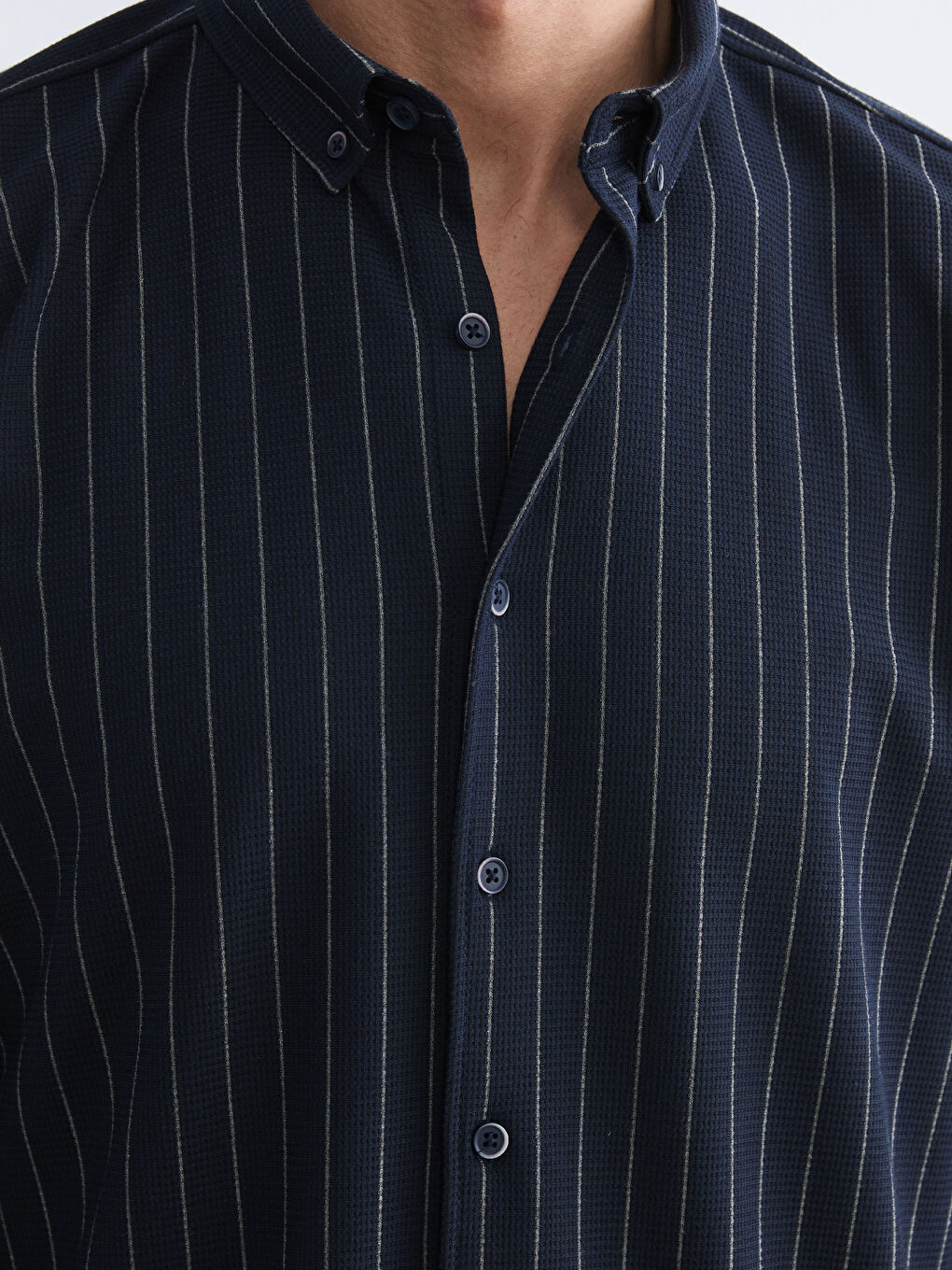 کراس باریک خەتخەت بۆ پیاوان-2