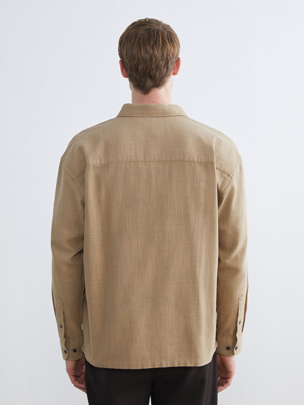 Široka teksturirana košulja za muškarce-3