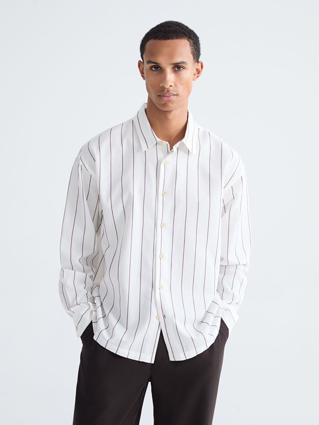 Chemise Texturée Rayée Coupe Décontractée pour Homme