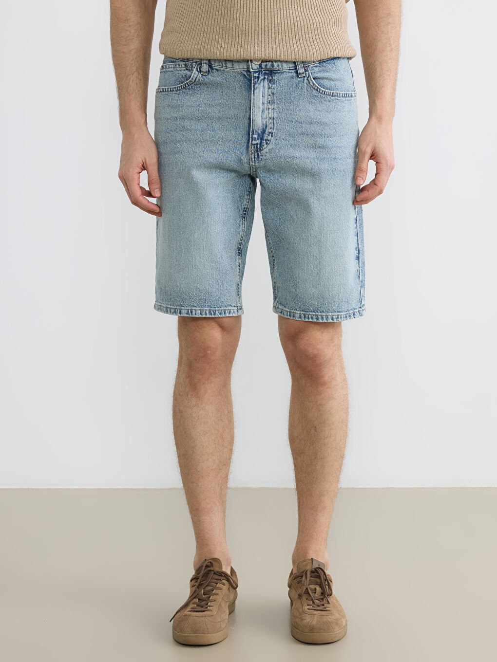 Man INDIGO Denim Shorts-1