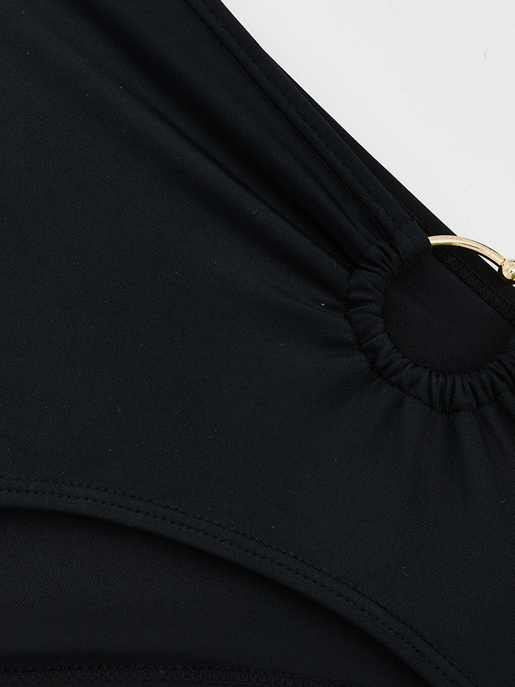 Siyah Halka Detaylı Kadın Bikini Altı-2