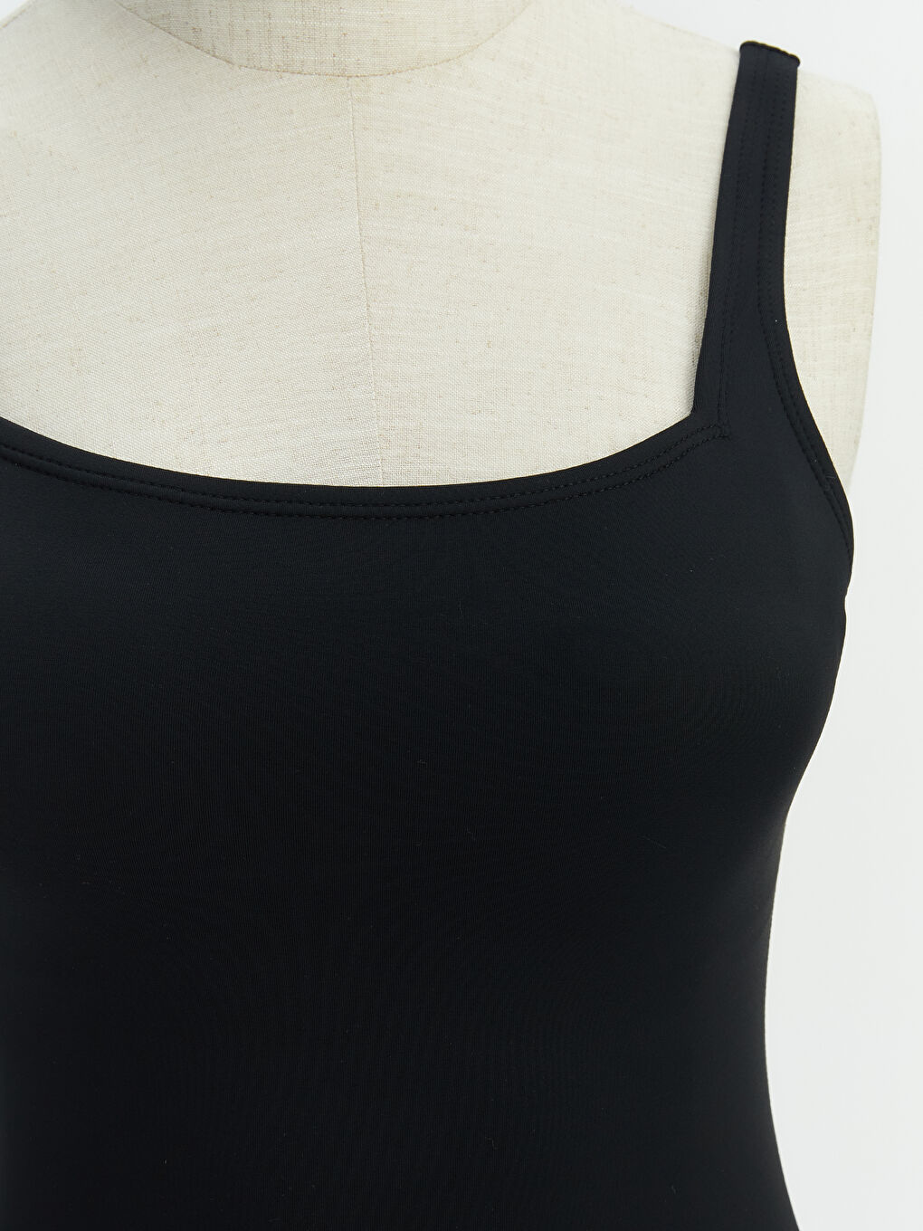 Siyah Kadın Çıkarılabilir Pedli Mayo-2