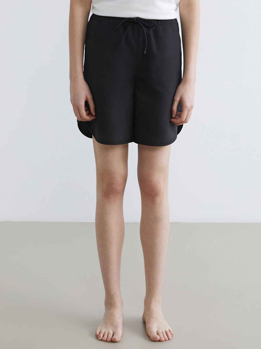 Woman BLACK Beachwear-1