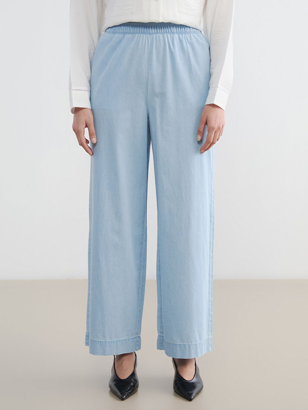 جینز نیلی ژن-1