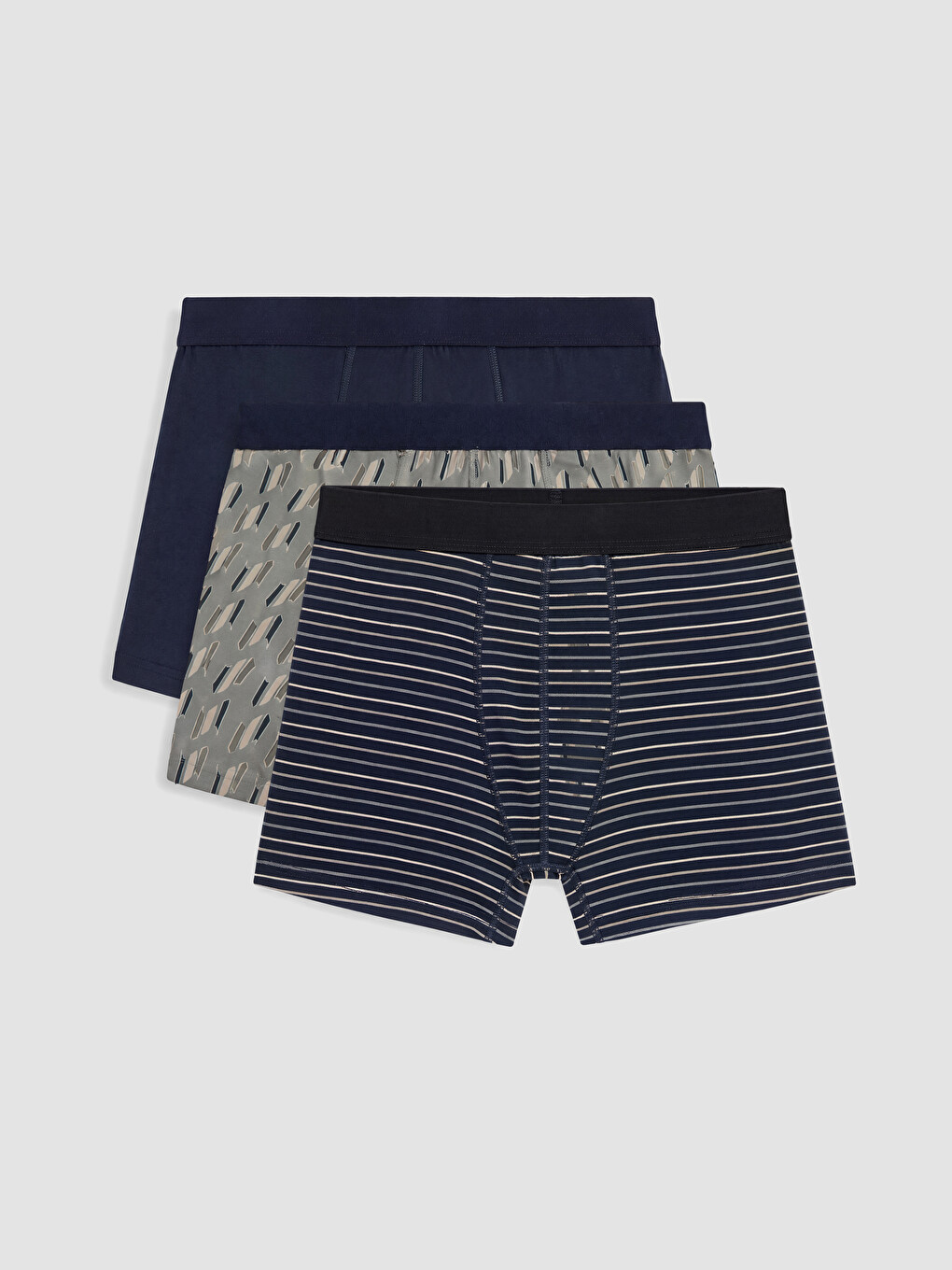 Man Navy Boxer Briefs