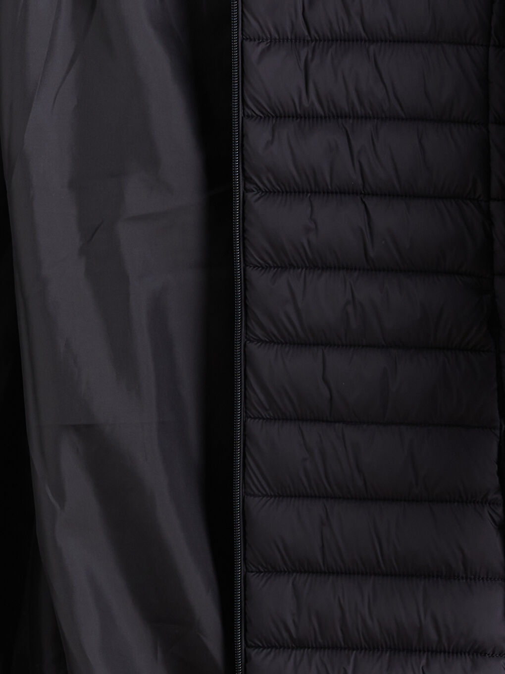 Siyah Kapüşonlu Kapitone Kadın Şişme Mont-6