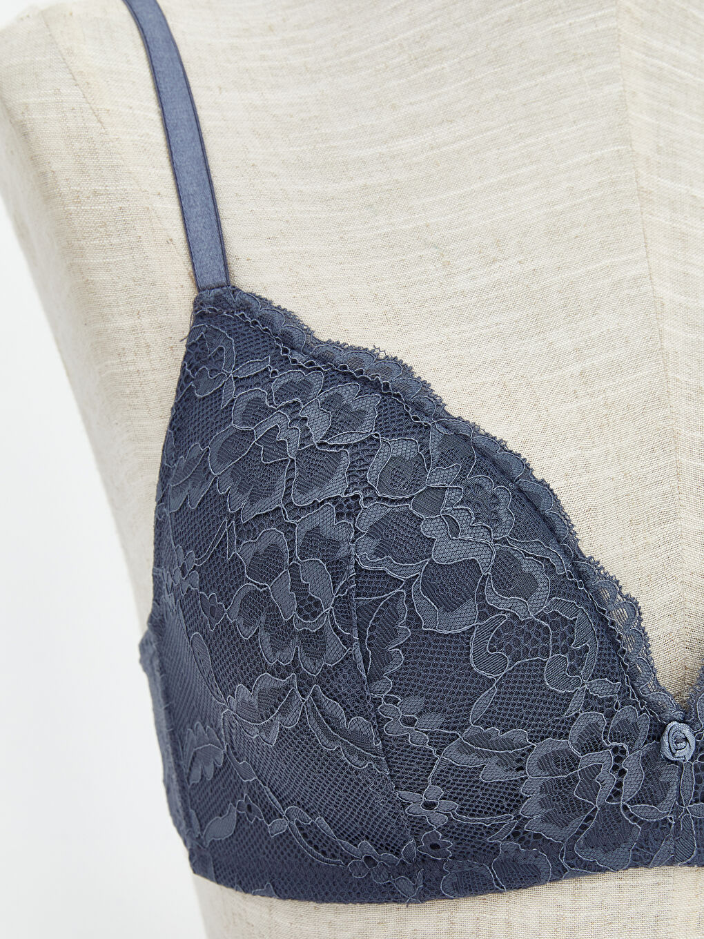 İndigo Balensiz Dolgusuz Dantelli Üçgen Sütyen-2