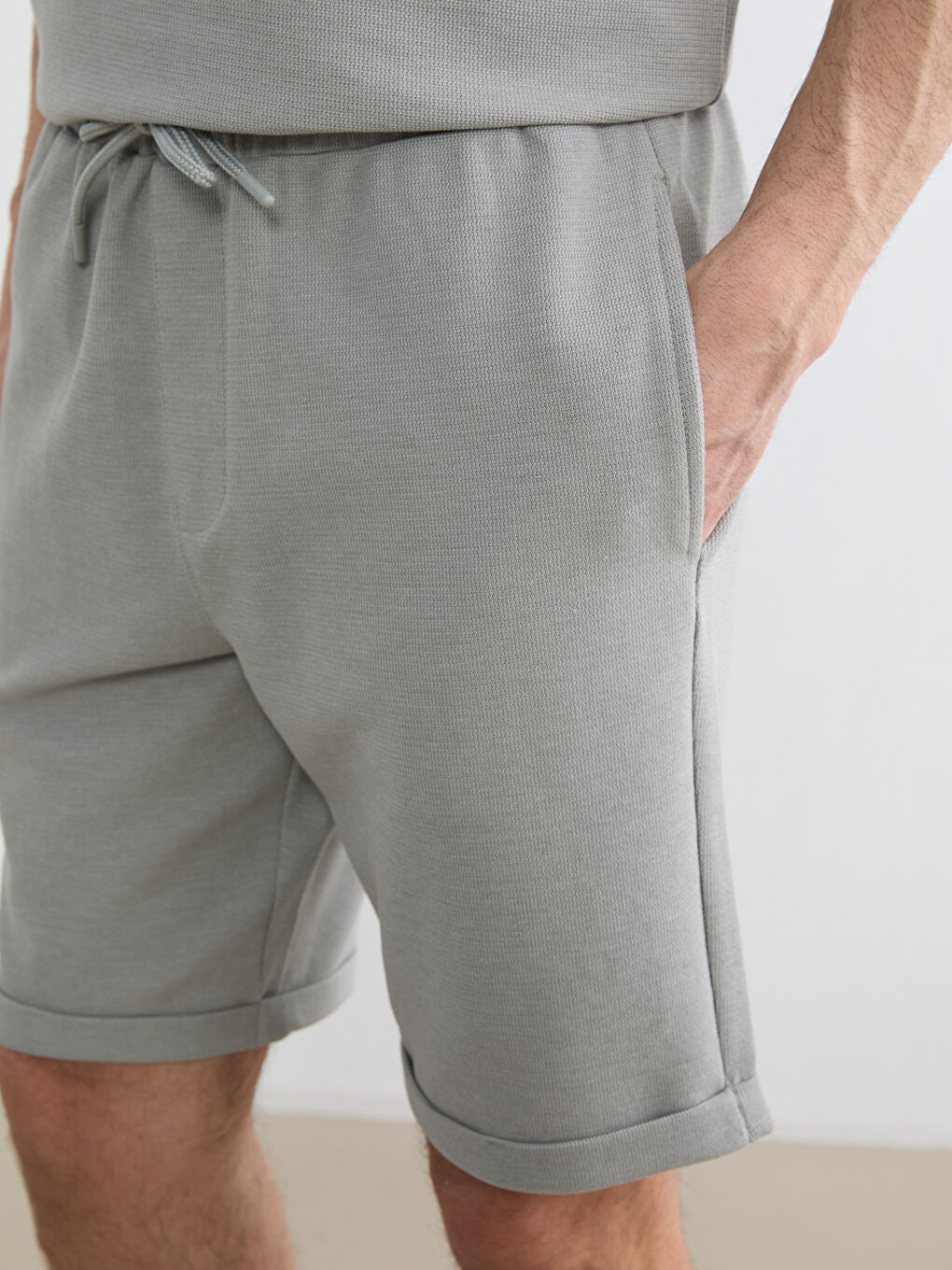 Pantaloni scurți GRI Bărbat-2