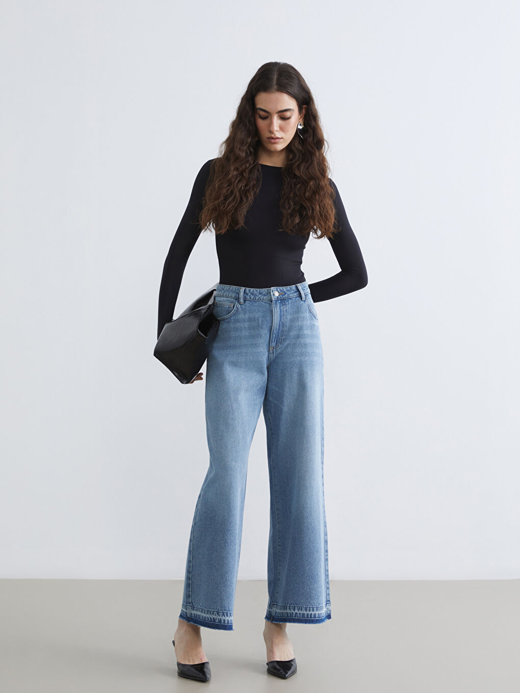 әйелдерге арналған кең балақ джинс шалбар