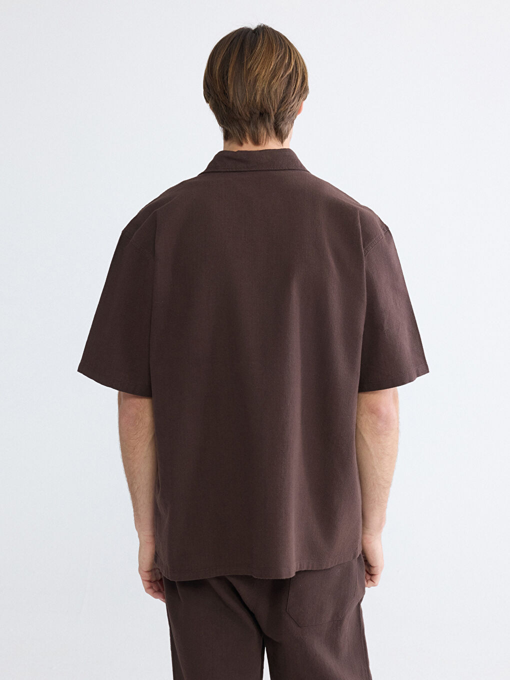 Kahverengi Loose Fit Keten Görünümlü Erkek Gömlek-4