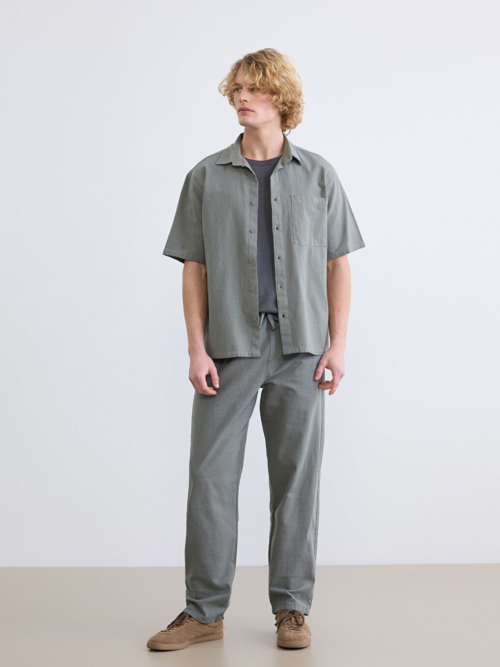 Haki Loose Fit Keten Görünümlü Erkek Gömlek-2