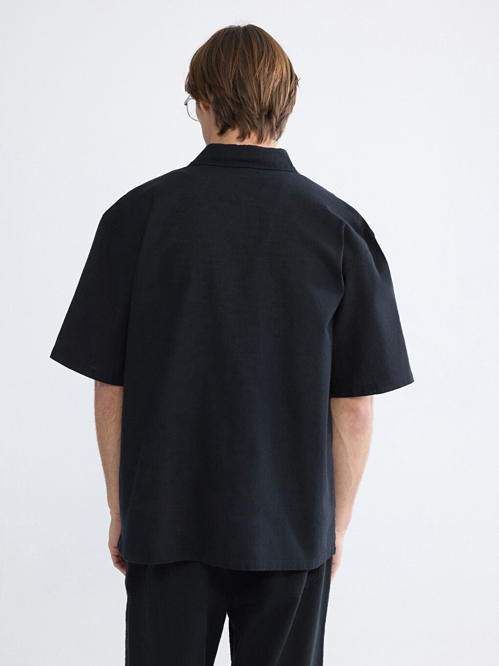 Siyah Loose Fit Keten Görünümlü Erkek Gömlek-12