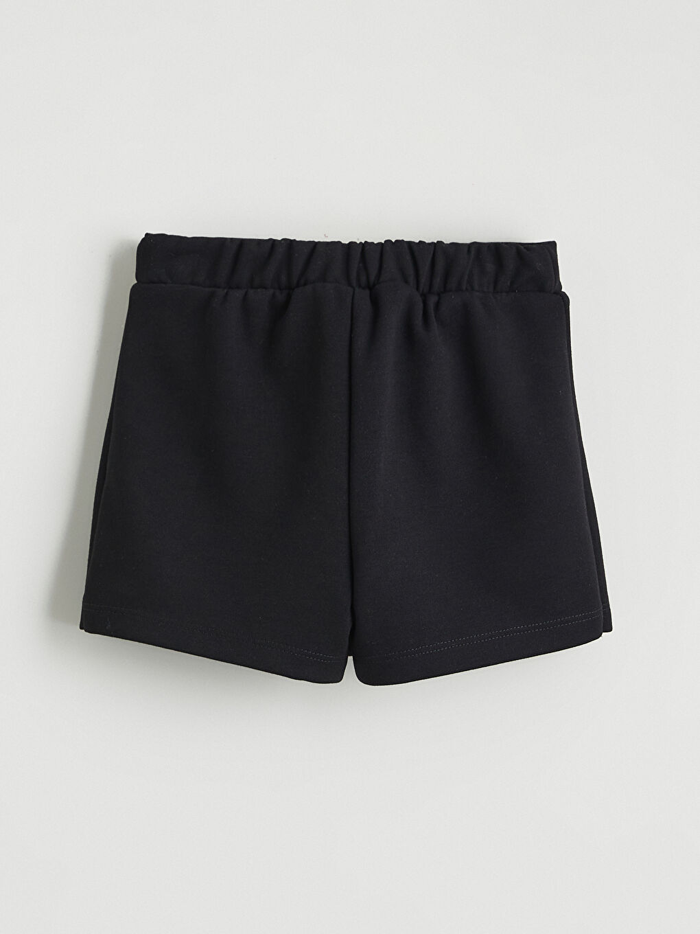 جيبة شورت بناتي بكسرات بخصر مرن-2