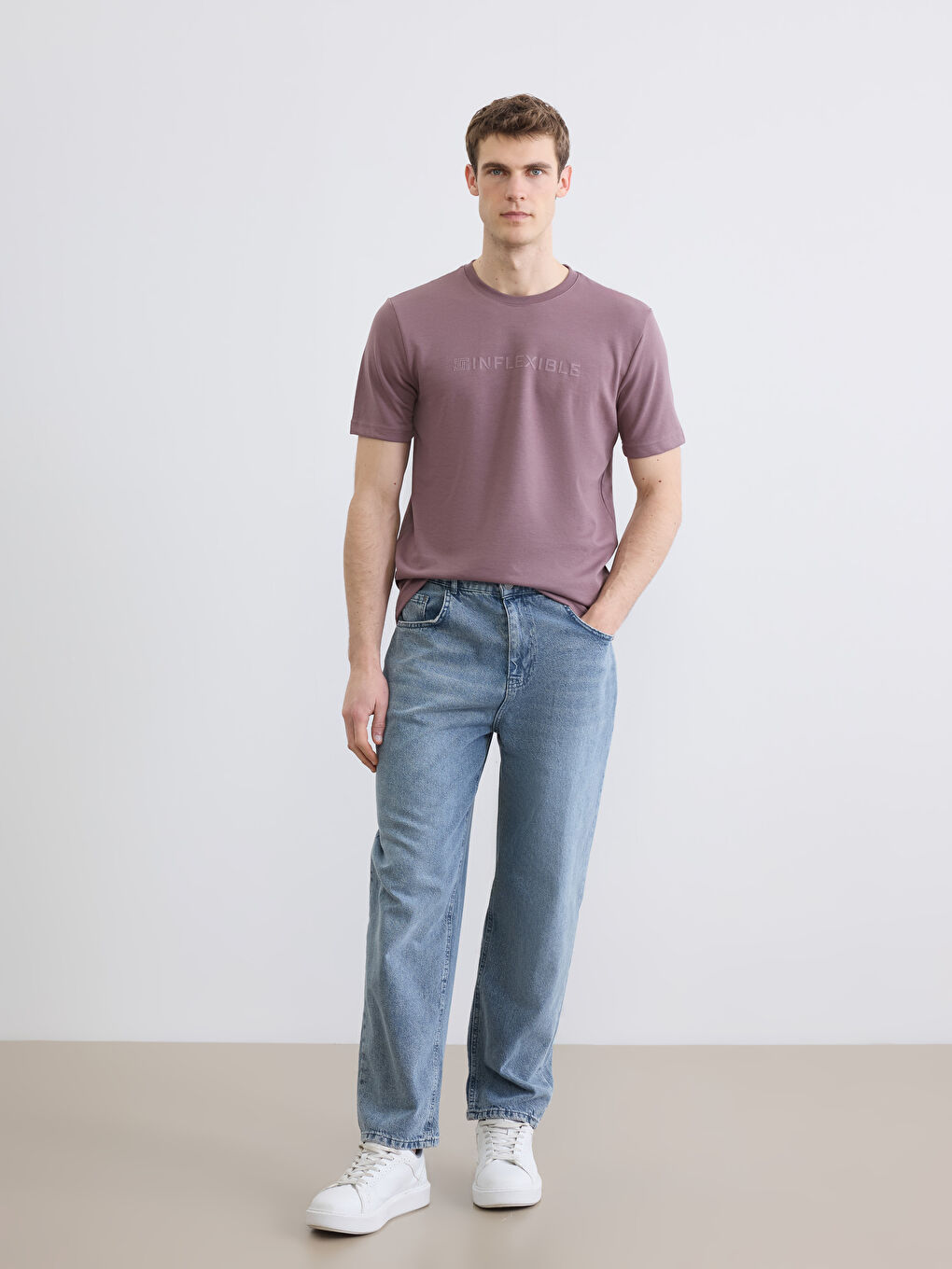 Pembe Bisiklet Yaka Baskılı Erkek Tişört-1