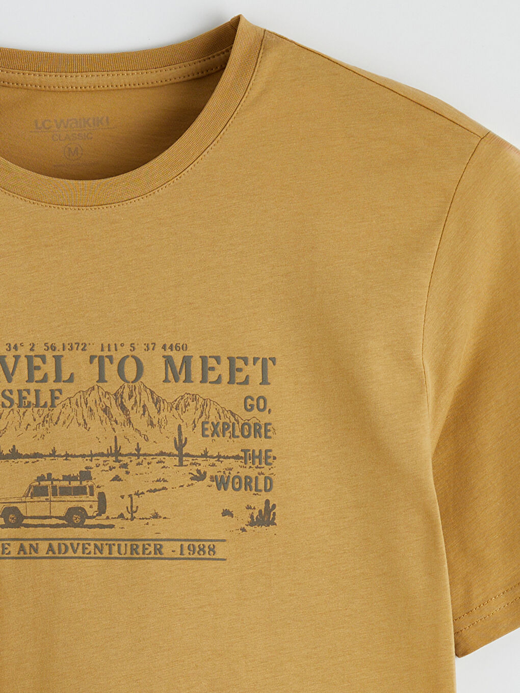 Sarı Bisiklet Yaka Baskılı Penye Erkek Tişört-1