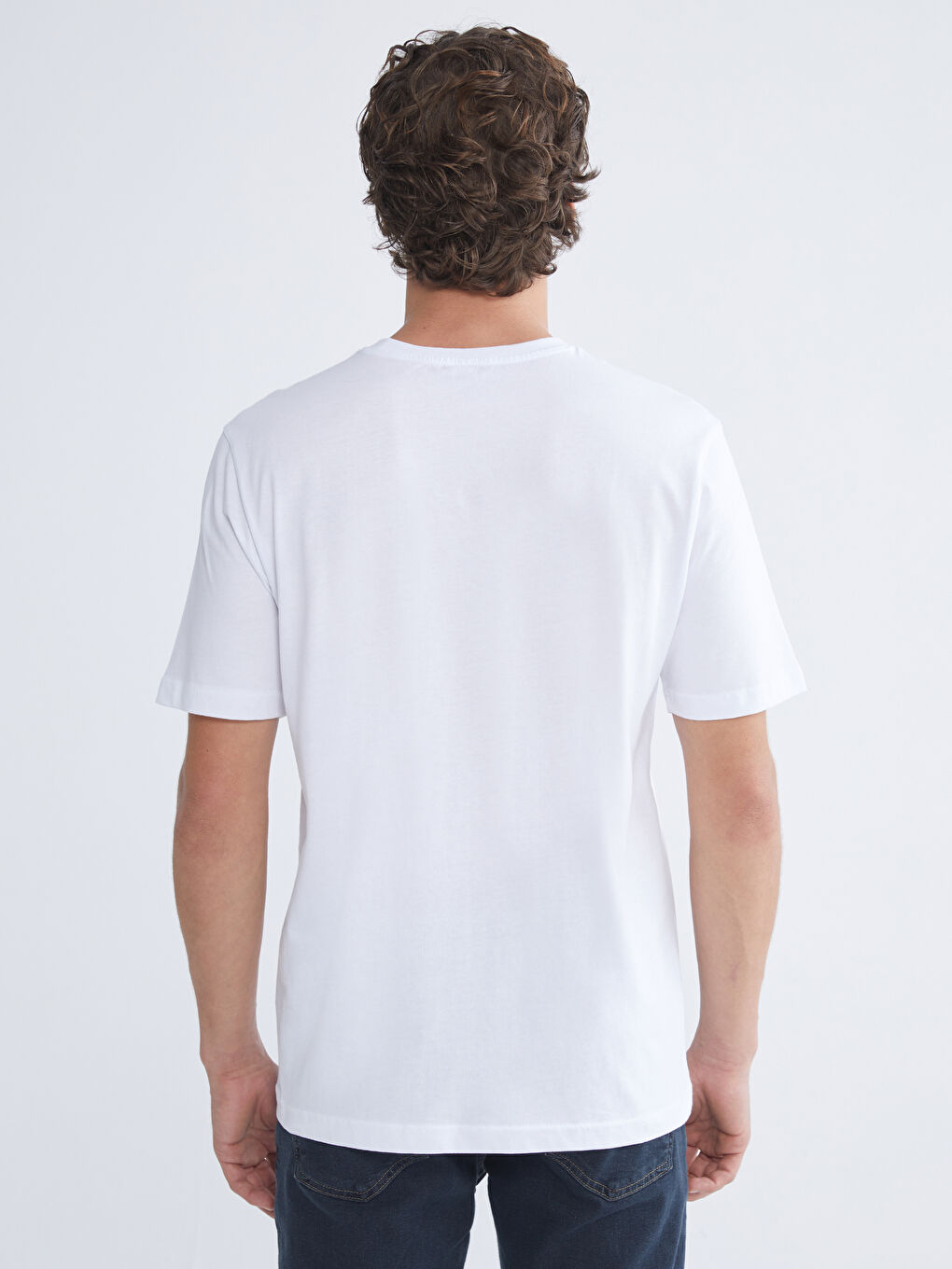 Beyaz Bisiklet Yaka Baskılı Penye Erkek Tişört-3