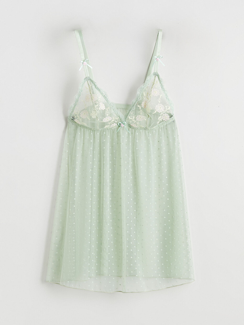 Yeşil V Yaka Nakışlı Askılı Babydoll