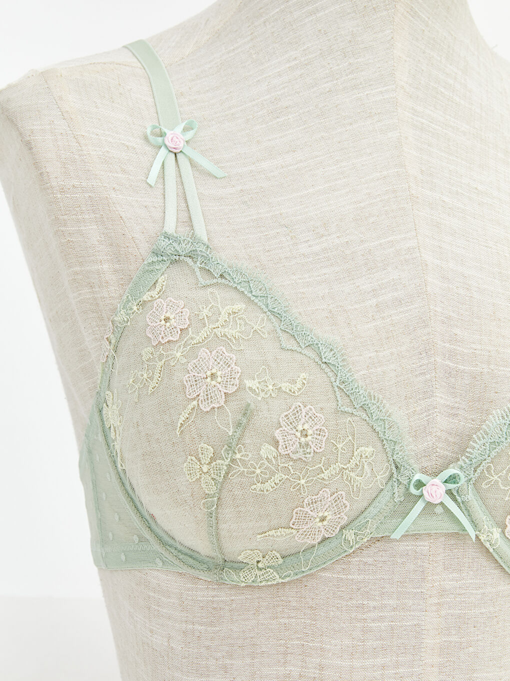 Yeşil Balenli Dolgusuz Çiçekli Fantezi Tişört Sütyen-2