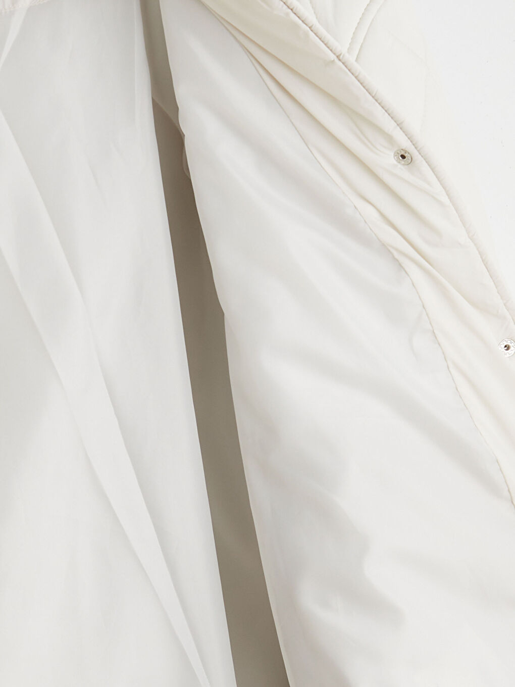 Ekru Kapüşonlu Kapitone Oversize Kadın Mont-6