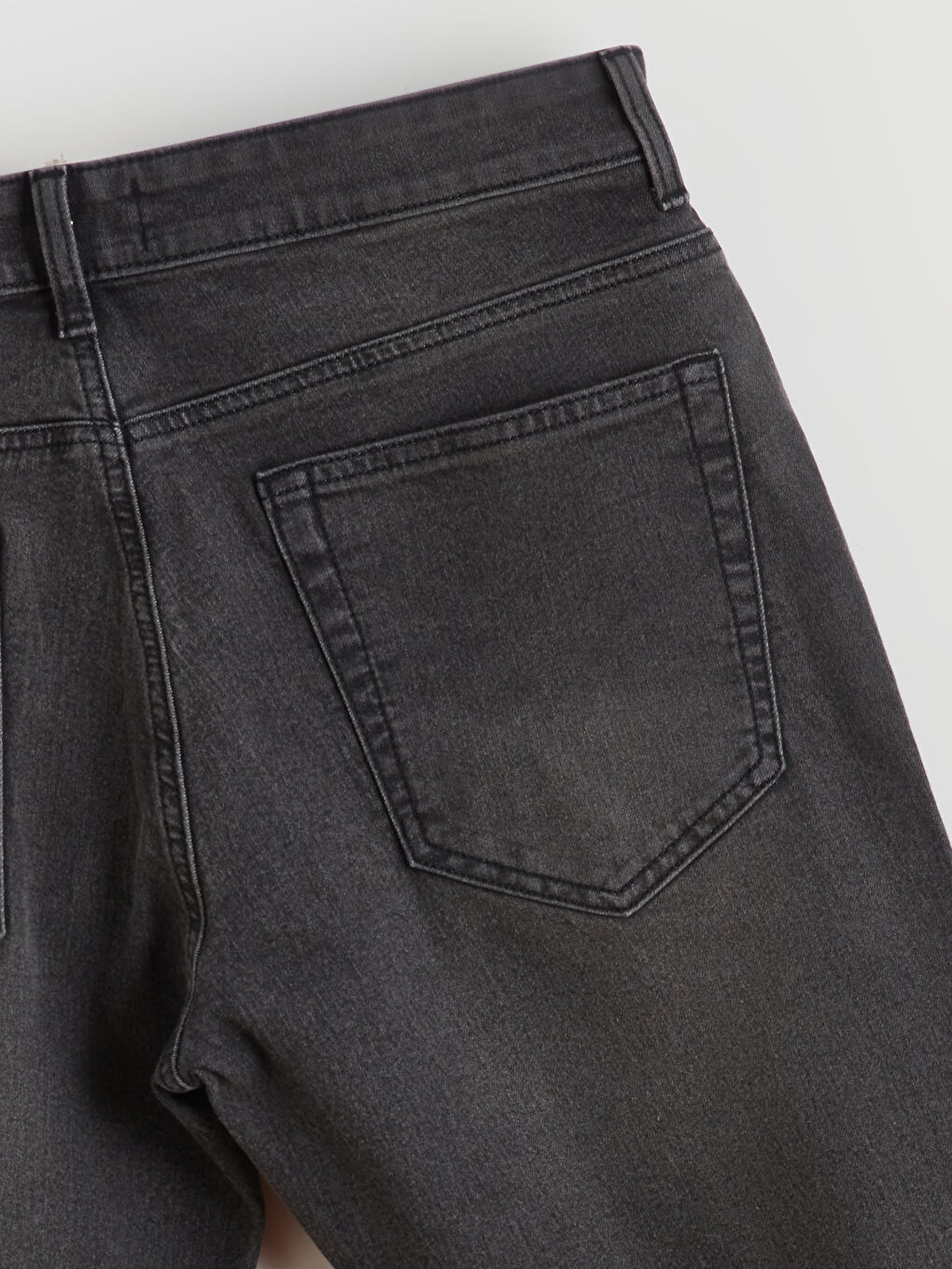 750 Slim Fit Men's Jeans-5