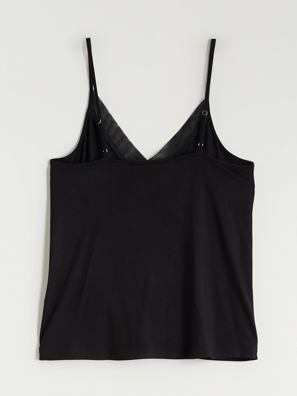 Siyah V Yaka Askılı Kadın Şortlu Pijama Takımı-6