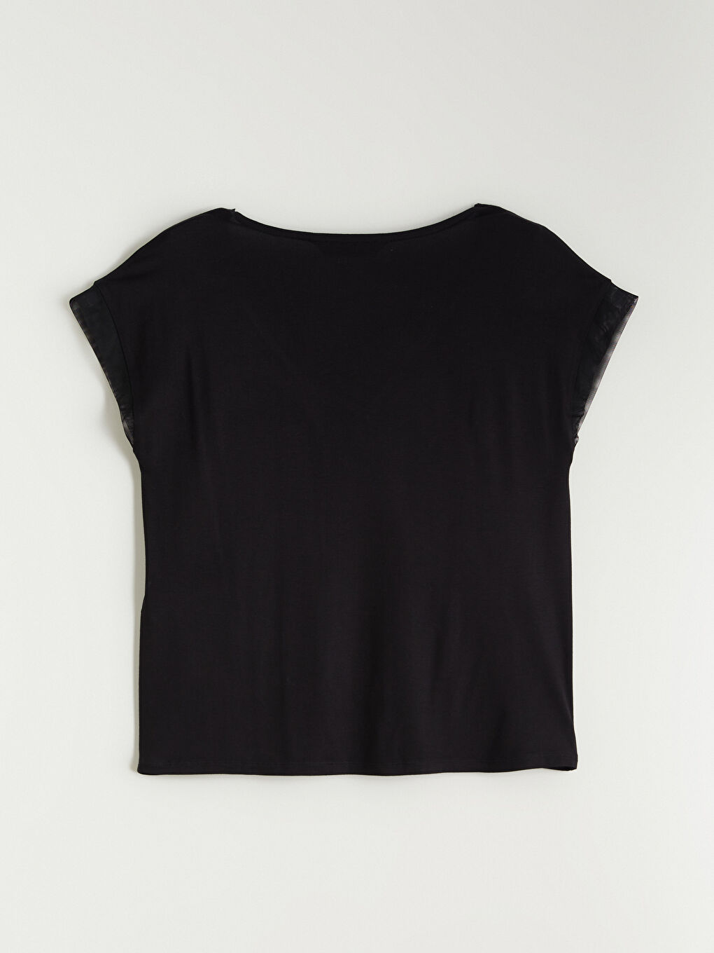 Siyah V Yaka Tül Detaylı Kadın Pijama Takımı-6