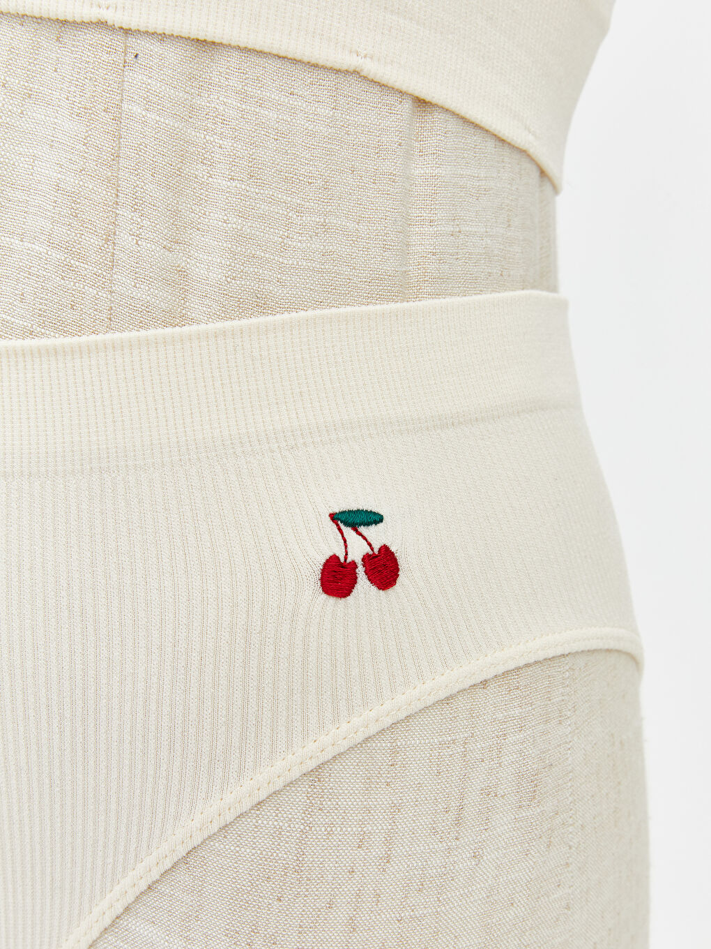 SVETLO BEŽ Komplet donjeg veša Žena-3