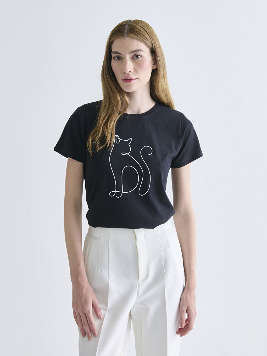 Әйелдер қара Футболка