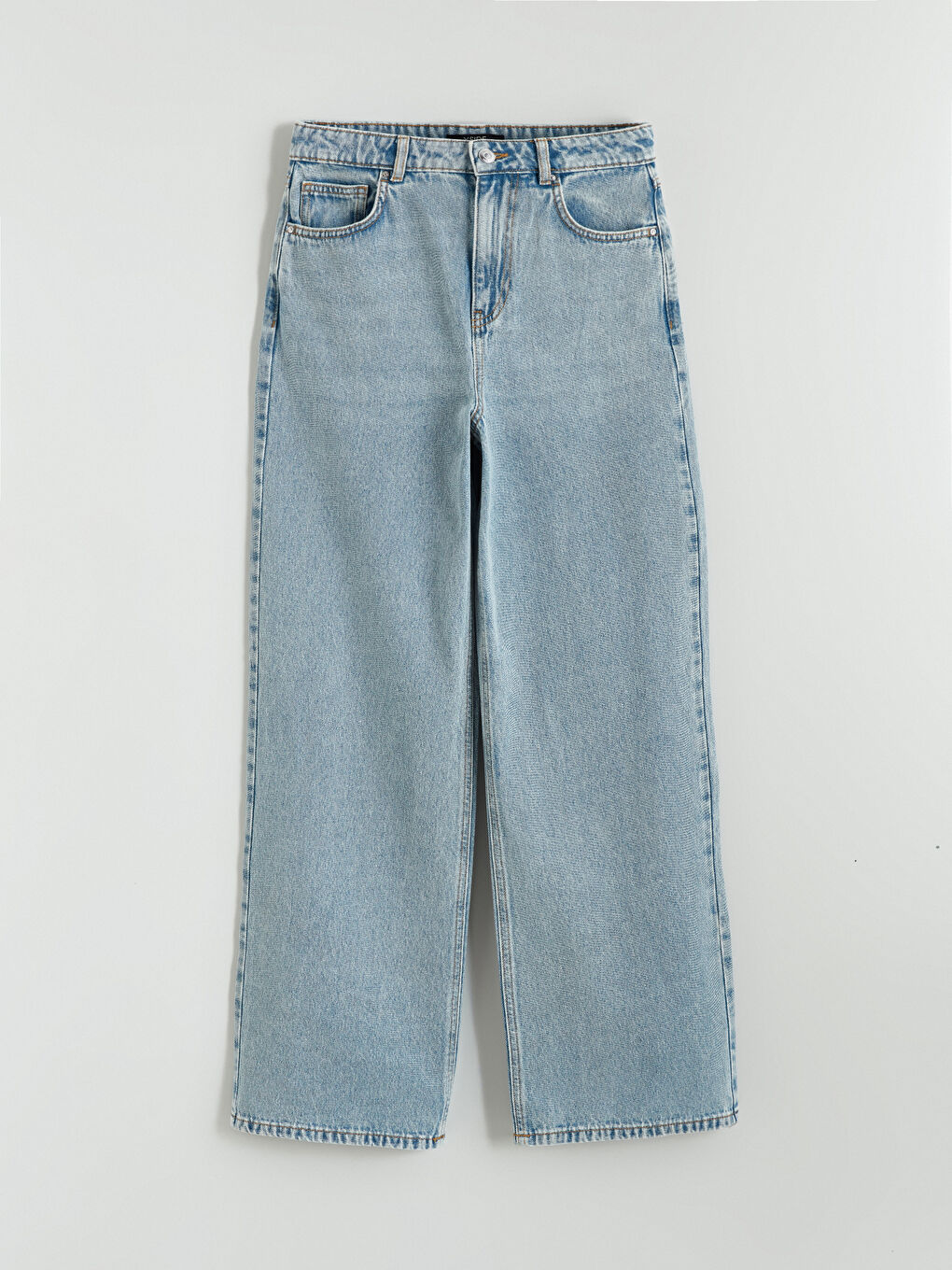 Women's Straight Fit Jeans-4