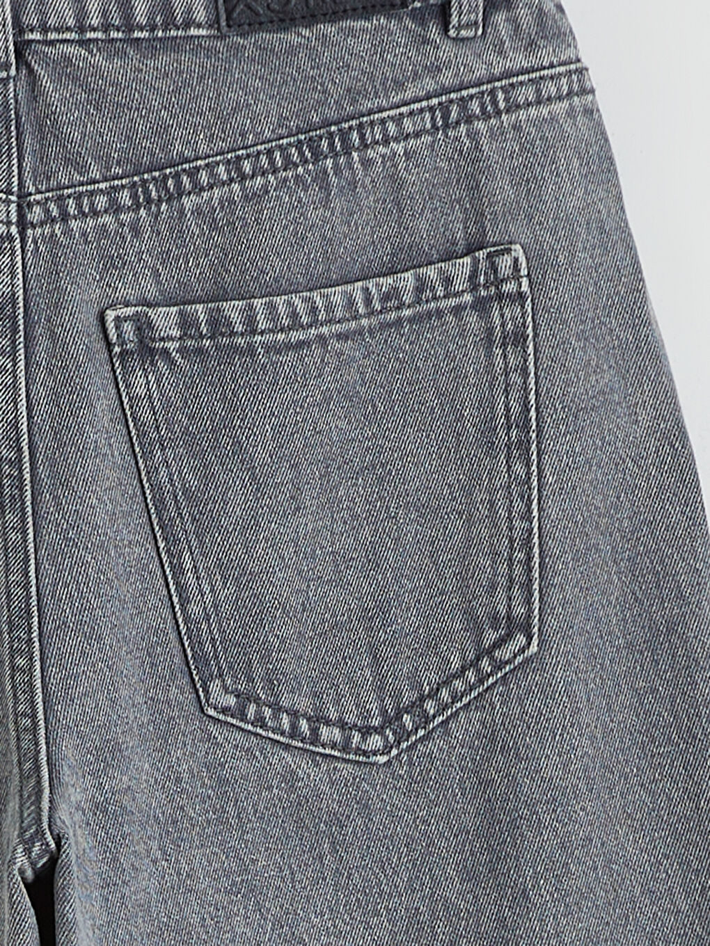 ქალების ფართო შარვალი ჯინსი-6