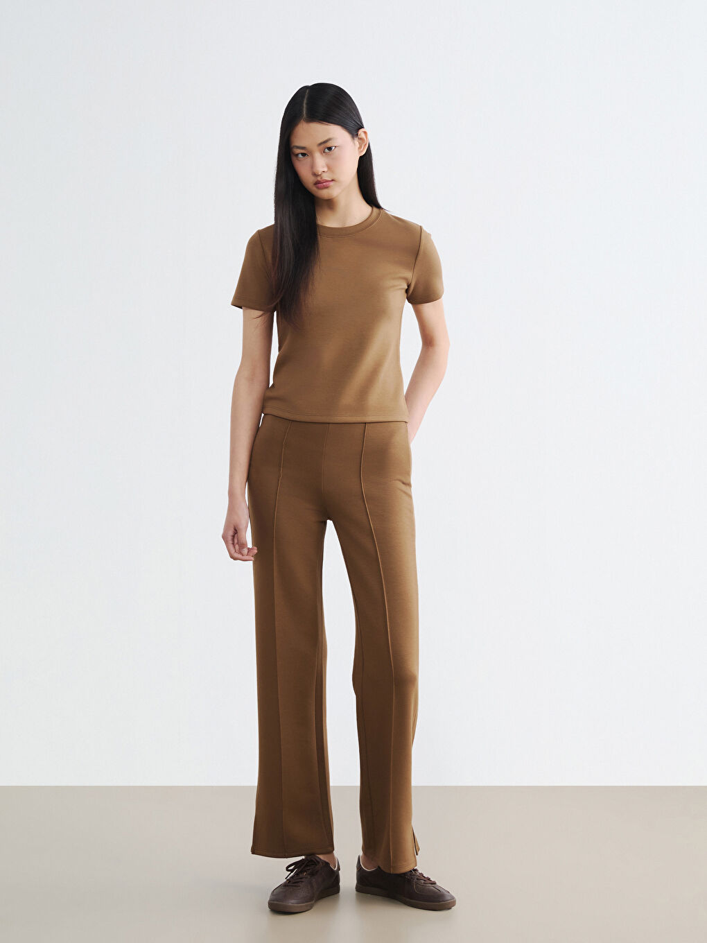 تيشيرت بني امرأة-1