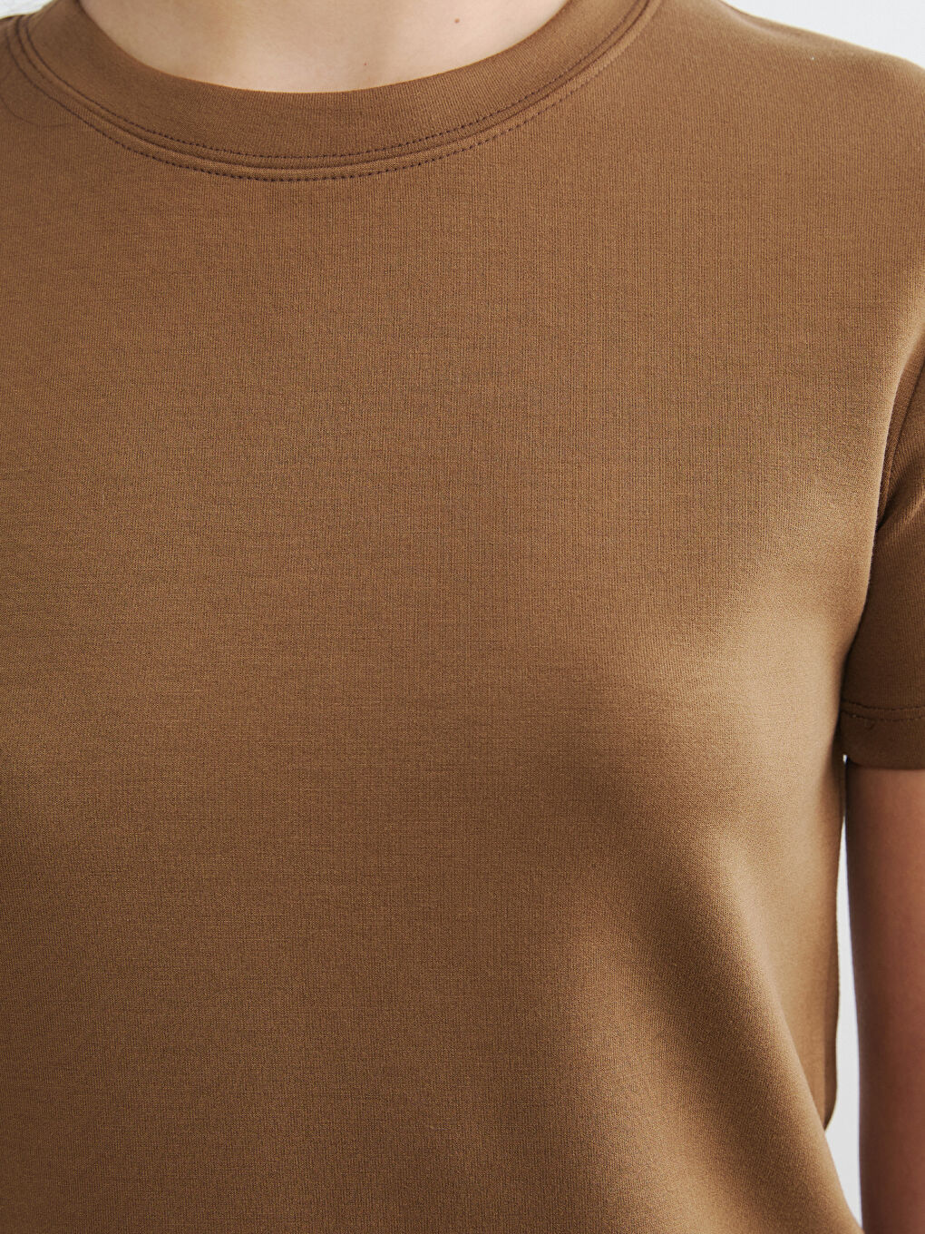 تيشيرت بني امرأة-2