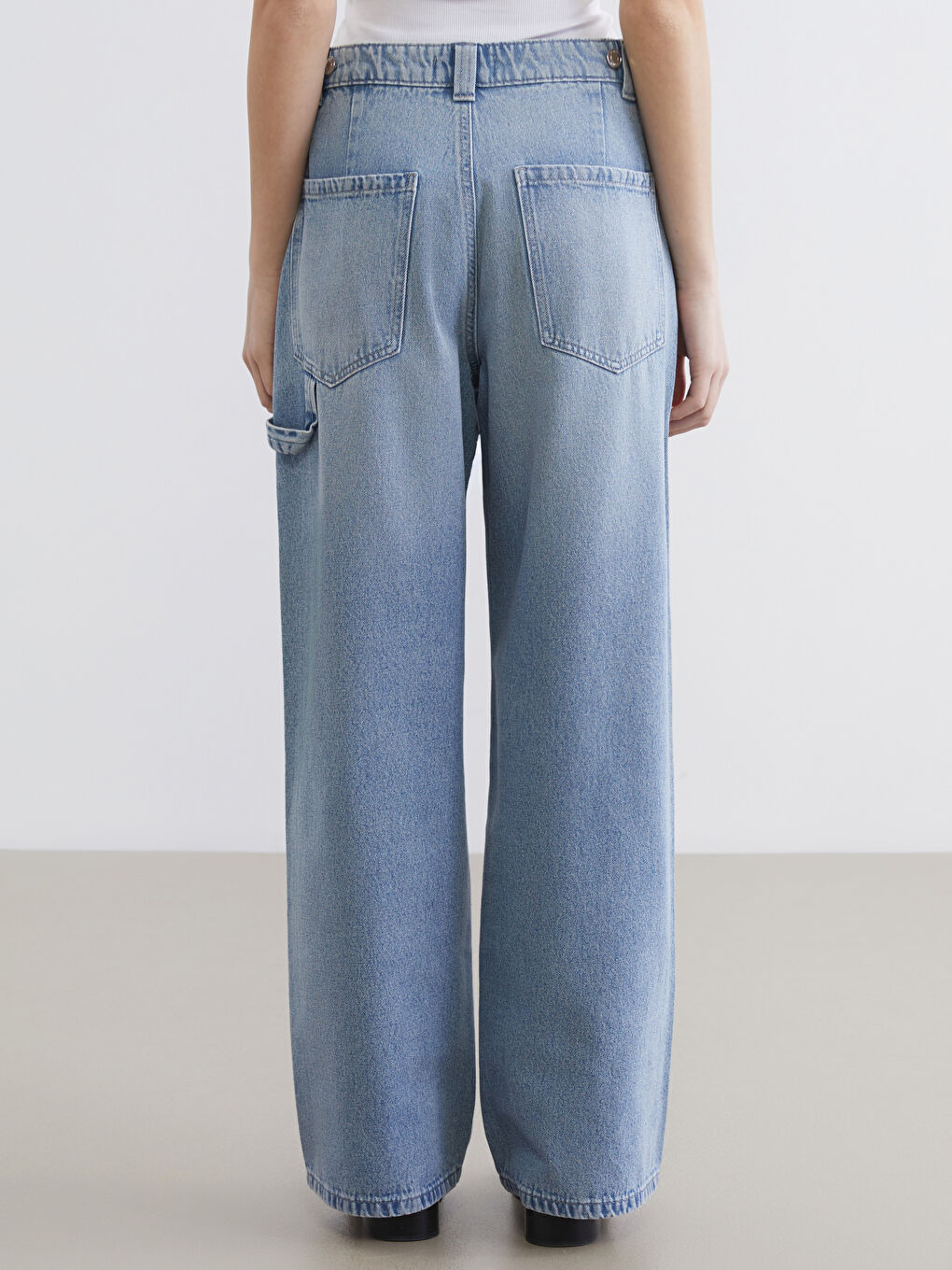 Women's Baggy Fit Jeans-3