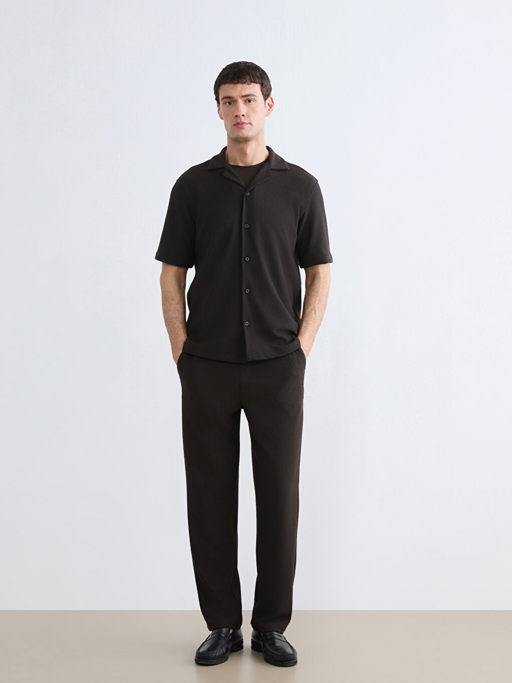 Kahverengi Regular Fit Resort Yaka Erkek Gömlek-1