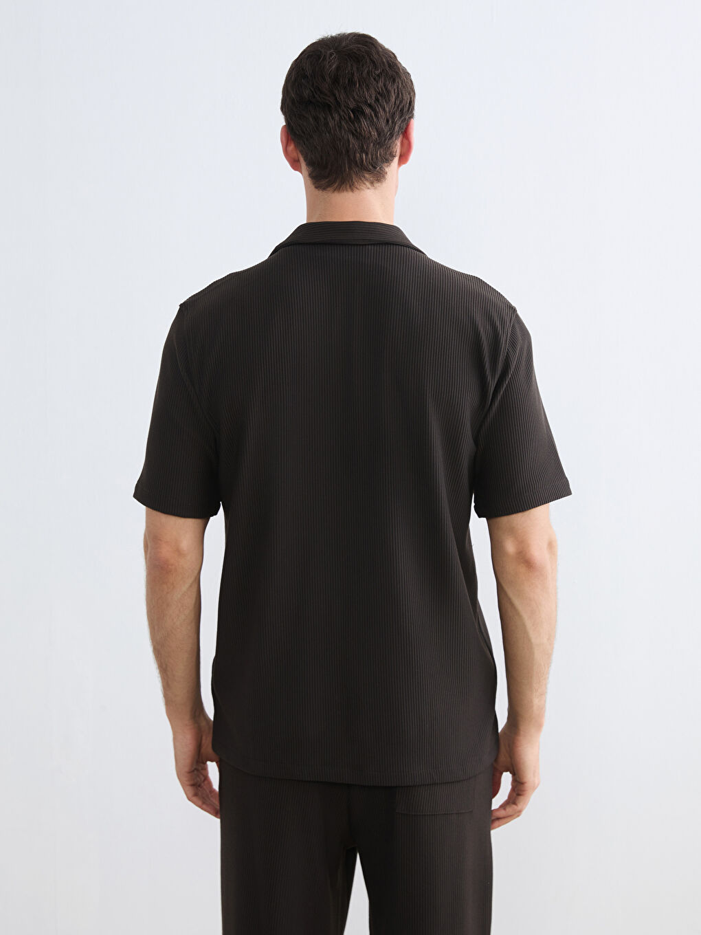 Kahverengi Regular Fit Resort Yaka Erkek Gömlek-3