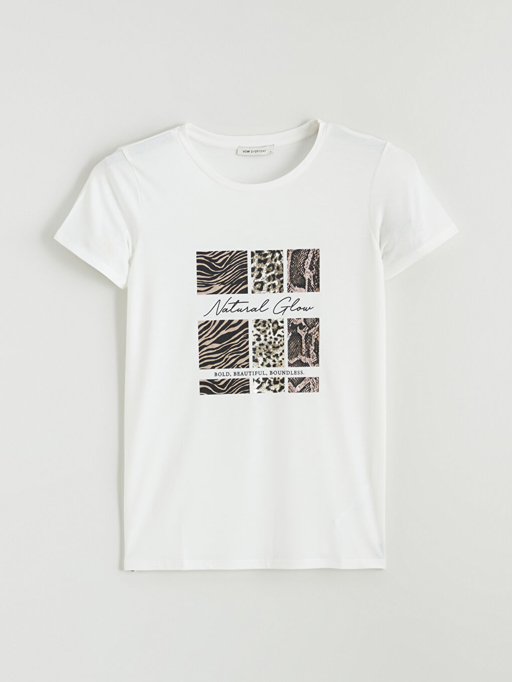 Ekru Bisiklet Yaka Baskılı Kadın Tişört-4