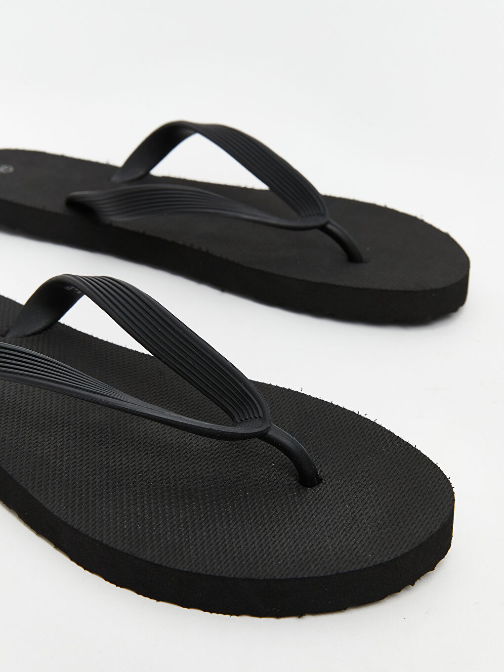 Siyah Erkek Parmak Arası Plaj Terliği-2
