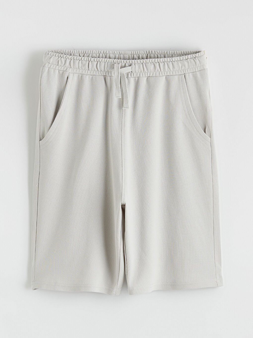Gri Beli Lastikli Erkek Çocuk Pike Şort