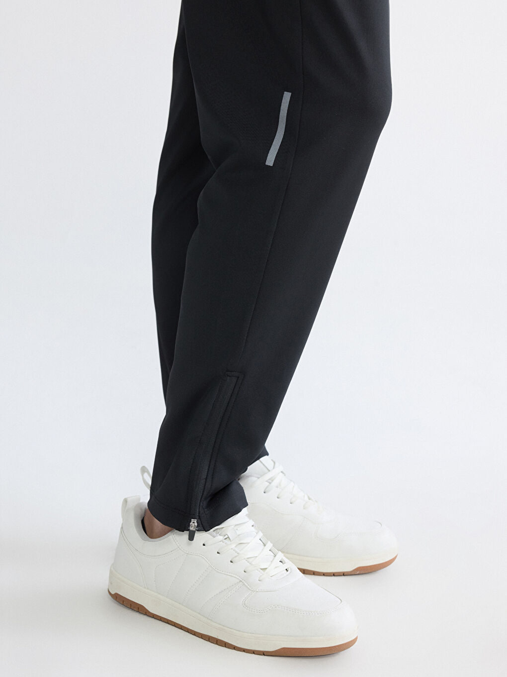 بنطال رياضي اسود رجال-2