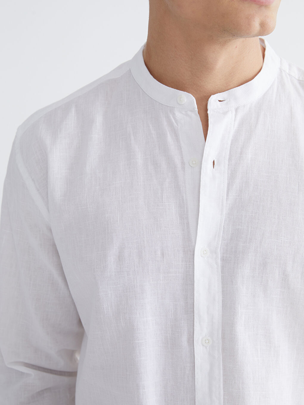 Мужская рубашка стандартного кроя из льняной смеси-2