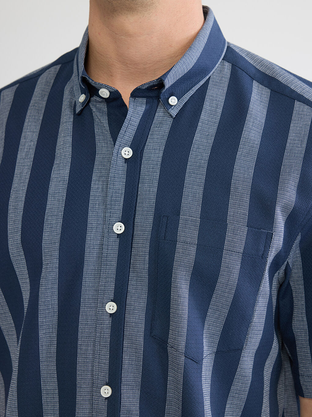 İndigo Regular Fit Çizgili Armürlü Erkek Gömlek-3