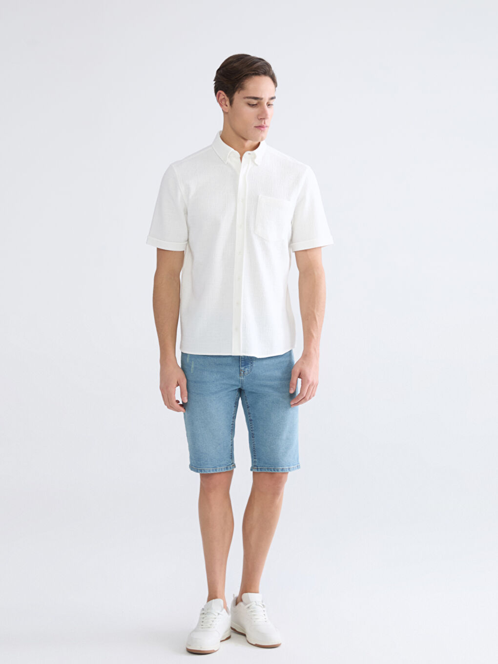 Beyaz Regular Fit Erkek Gömlek-1