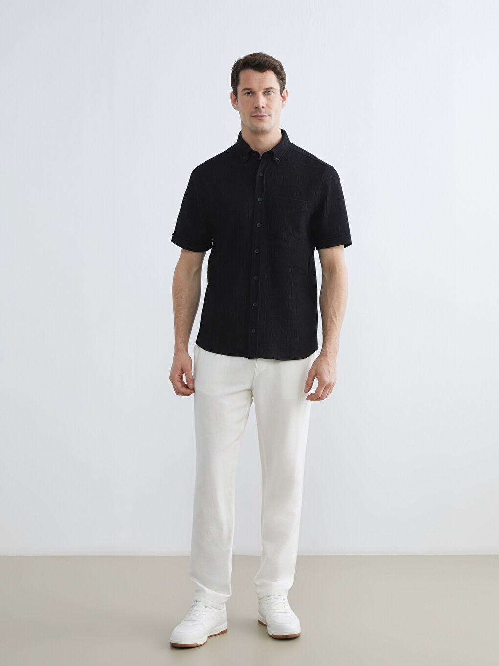 Siyah Regular Fit Erkek Gömlek-1