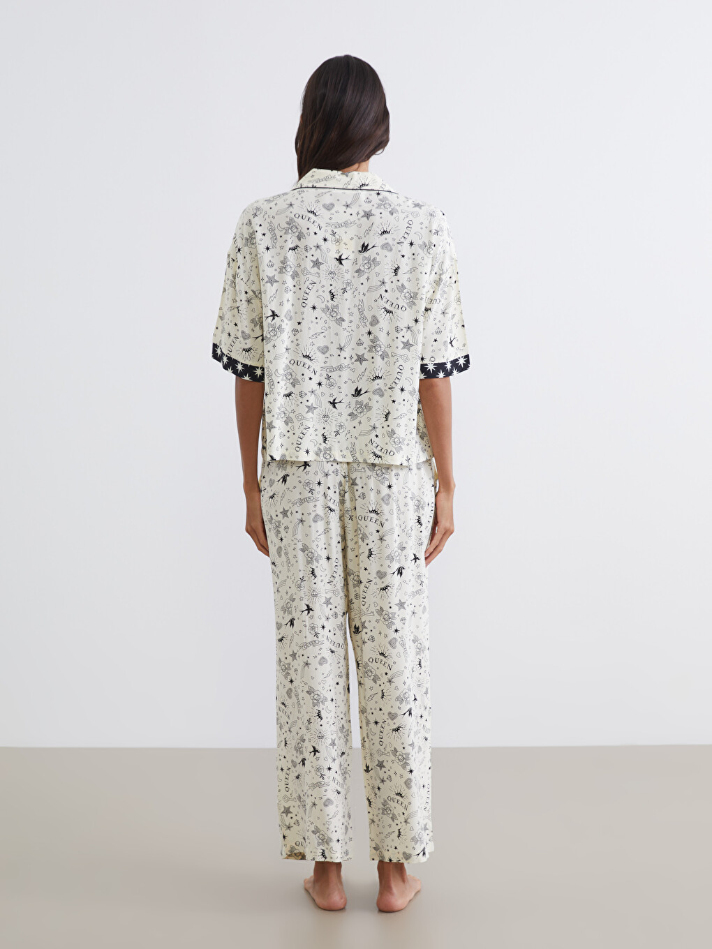 Ekru Gömlek Yaka Desenli Kadın Pijama Üstü-2