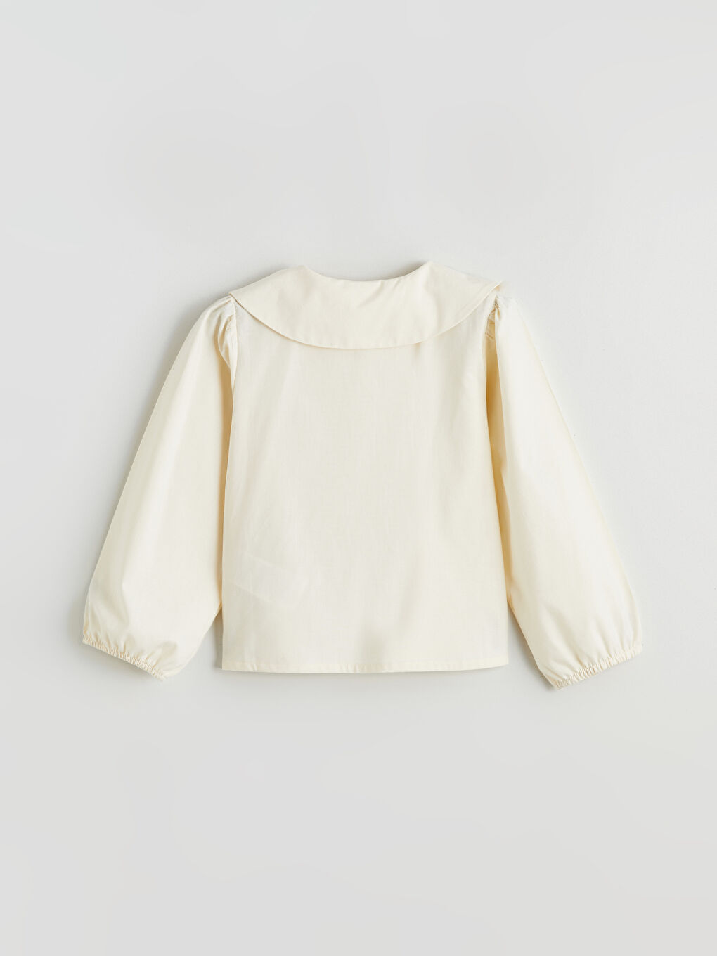 قميص كم طويل بياقة بيتر بان للبنات-2